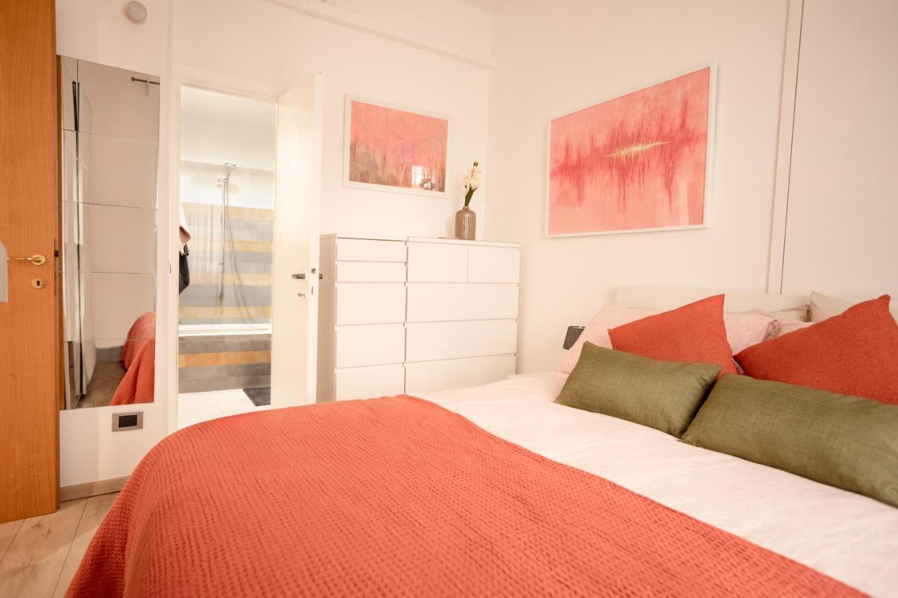 Xenia Apartments - Enjoy Porta Venezia In Modern Apt- 10 Min From Duomo Mediolan Zewnętrze zdjęcie